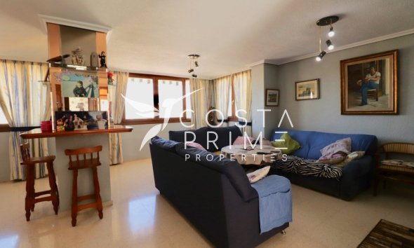 Resale - Villa  - Benidorm