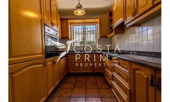 Újraértékesítés - Villa  - Albir