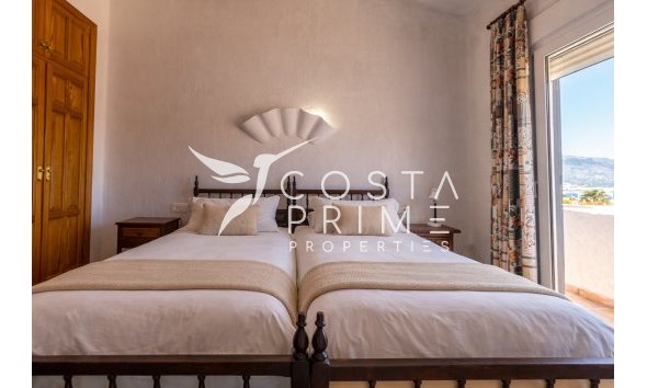 Újraértékesítés - Villa  - Albir