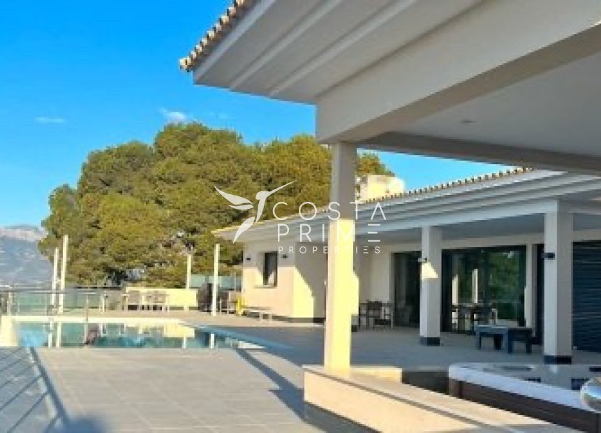 Újraértékesítés - Villa  - Altea