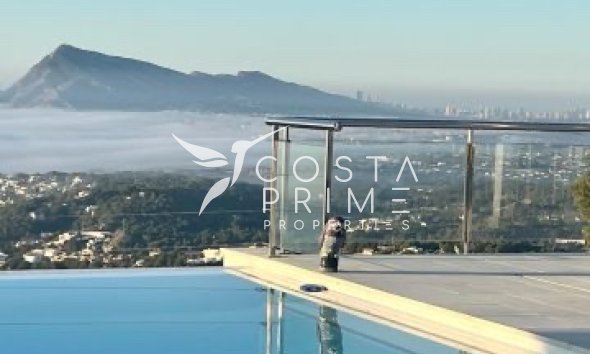 Újraértékesítés - Villa  - Altea