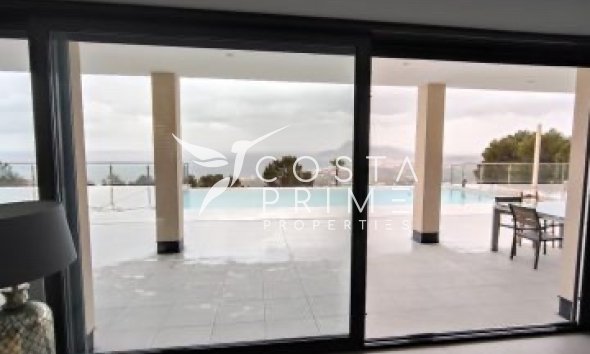 Újraértékesítés - Villa  - Altea