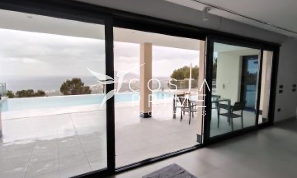 Újraértékesítés - Villa  - Altea