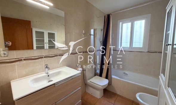 Long term rental - Villa  - La Nucía