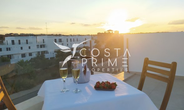 Nowy budynek - Szalet - Orihuela