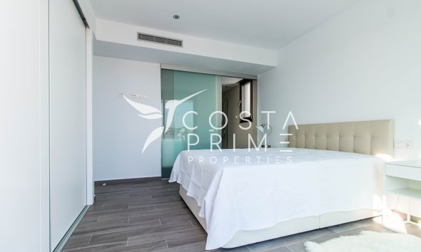 Nowy budynek - Szalet - Orihuela