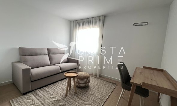 Nowy budynek - Szalet - Portmán