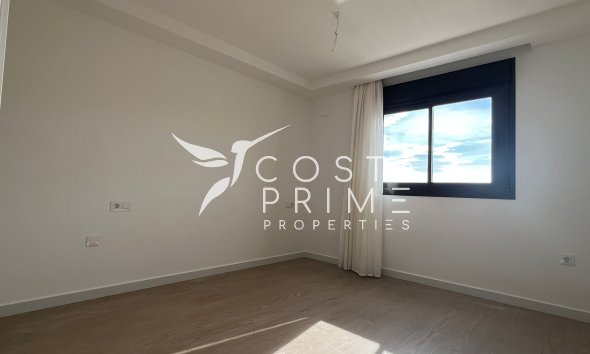 Nowy budynek - Szalet - Portmán