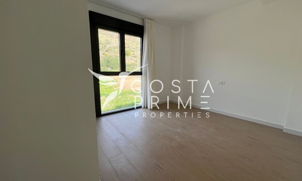 Nowy budynek - Szalet - Portmán