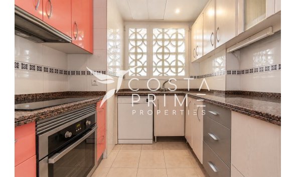 Resale - Apartment / Flat - Albir