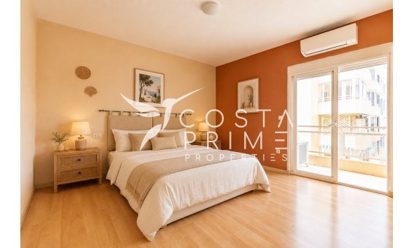 Resale - Apartment / Flat - Albir