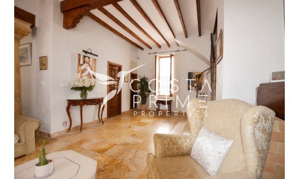 Resale - Townhouse / Semi - Altea