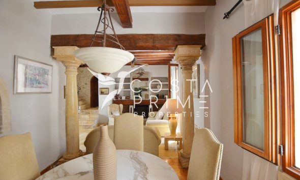 Resale - Townhouse / Semi - Altea
