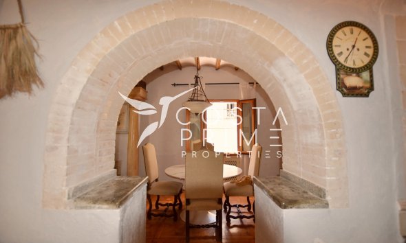 Resale - Townhouse / Semi - Altea