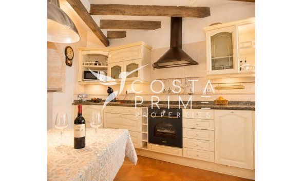 Resale - Townhouse / Semi - Altea