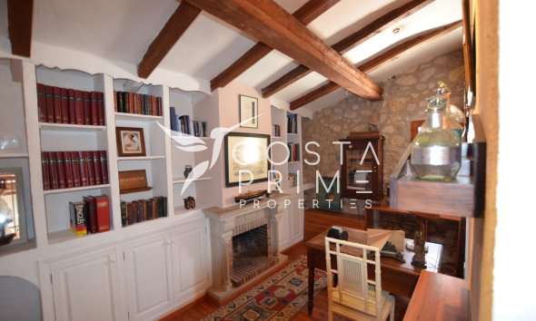 Resale - Townhouse / Semi - Altea