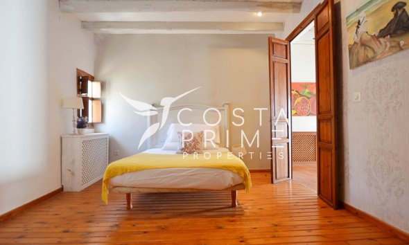 Resale - Townhouse / Semi - Altea