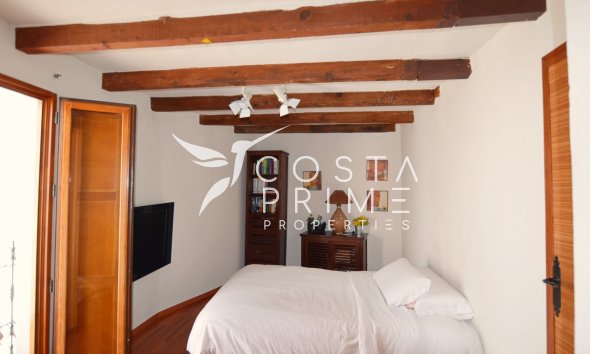 Resale - Townhouse / Semi - Altea
