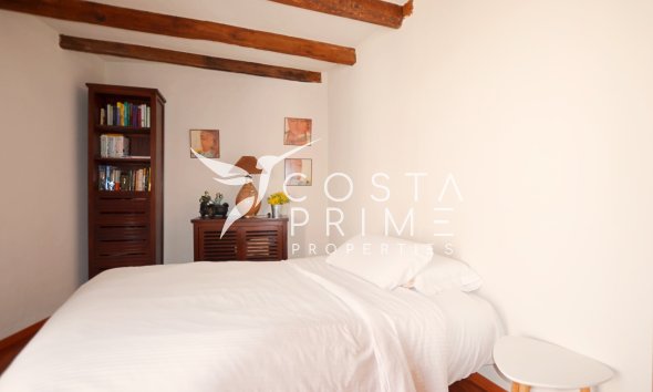 Resale - Townhouse / Semi - Altea