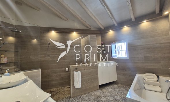 Resale - Townhouse / Semi - Altea