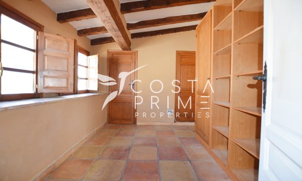 Resale - Townhouse / Semi - Altea