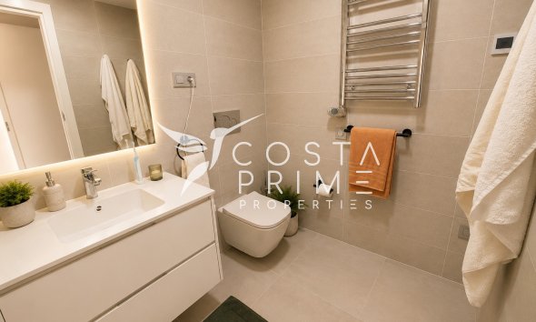 Resale - Apartment / Flat - Benidorm