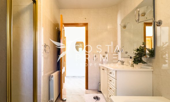 Reventa - Chalet / Villa - La Nucía