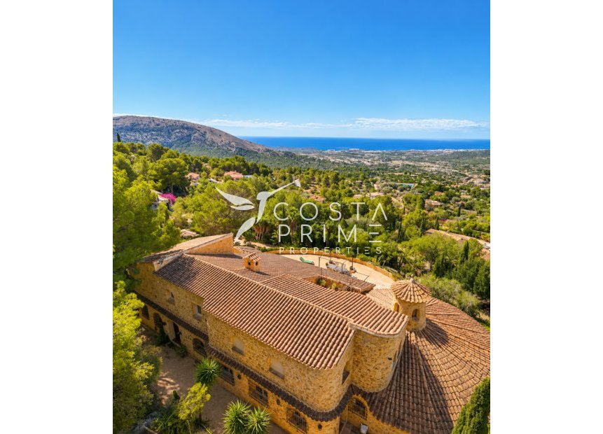 Újraértékesítés - Villa  - Finestrat