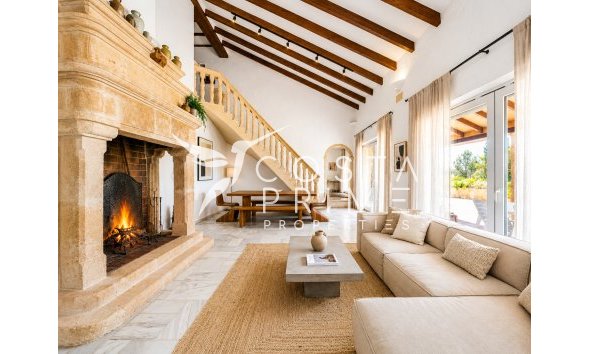 Újraértékesítés - Villa  - Finestrat