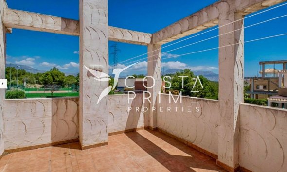 Resale - Villa  - La Nucía