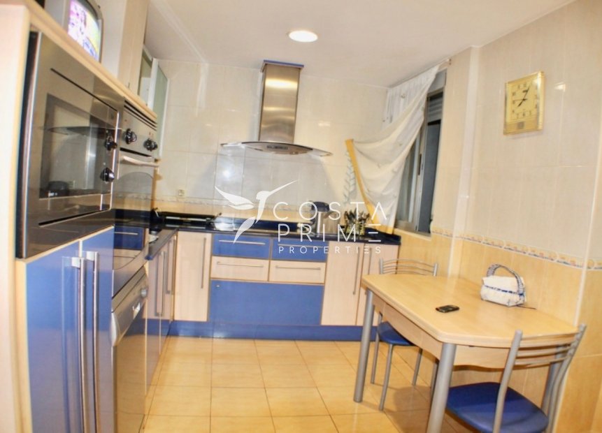 Resale - Apartment / Flat - Benidorm