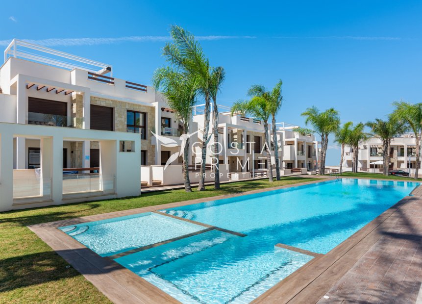 Nowy budynek - Kamienica / bliźniak - Torrevieja