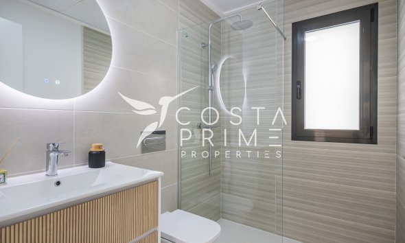 Új építésű - Villa  - Torrevieja