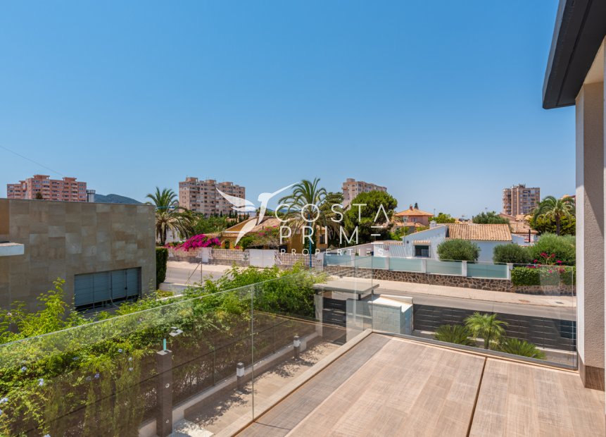 Obra nueva - Chalet / Villa - Playa Paraiso