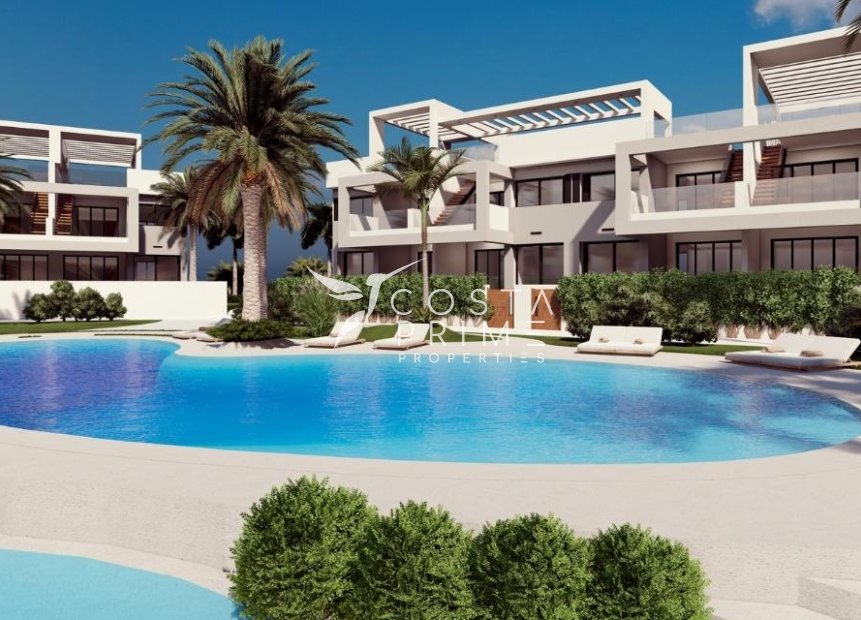 Nowy budynek - Kamienica / bliźniak - Torrevieja
