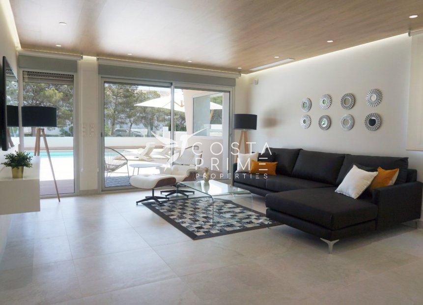 Obra nueva - Chalet / Villa - Orihuela Costa