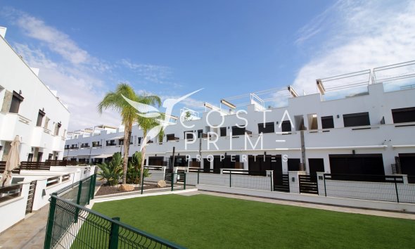 Obra nueva - Chalet / Villa - Pilar de la Horadada