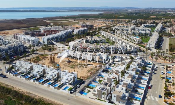 Obra nueva - Chalet / Villa - Guardamar del Segura
