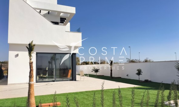 Obra nueva - Chalet / Villa - Pilar de la Horadada