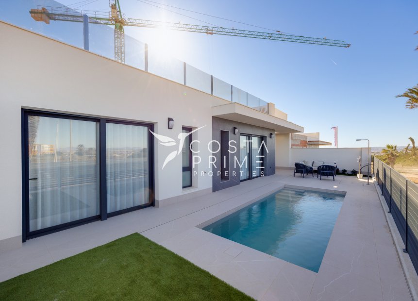 Nowy budynek - Szalet - Torrevieja