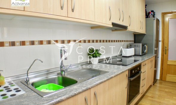 Resale - Apartment / Flat - La Nucía