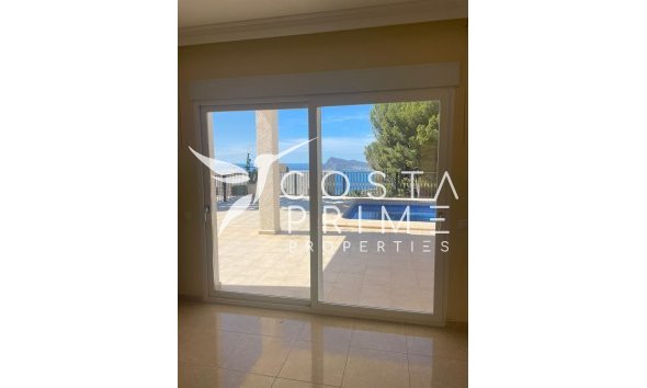 Nowy budynek - Szalet - Altea