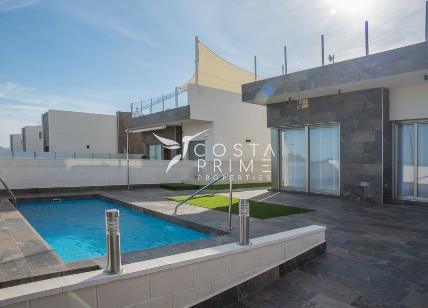 Obra nueva - Chalet / Villa - Orihuela