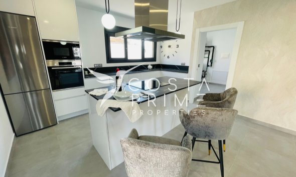 Obra nueva - Chalet / Villa - Torrevieja