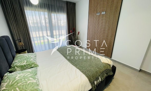 Obra nueva - Chalet / Villa - Torrevieja