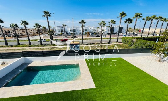 Obra nueva - Chalet / Villa - Torrevieja