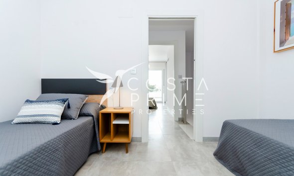 Obra nueva - Chalet / Villa - Torrevieja
