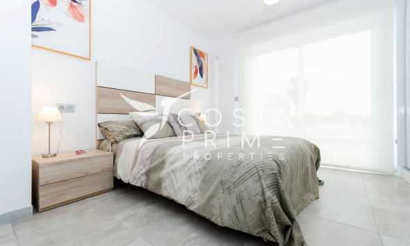 Obra nueva - Chalet / Villa - Torrevieja