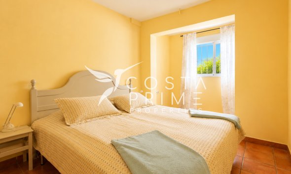 Odsprzedaż - Szalet - La Nucía