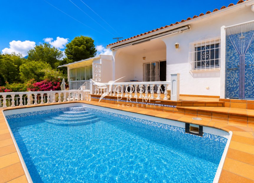Resale - Townhouse / Semi - La Nucía